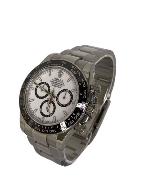 Rolex Daytona 126500 LN Image 2